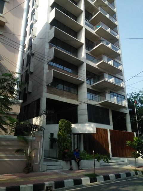 Luxury Commercial Building Rent in Gulshan